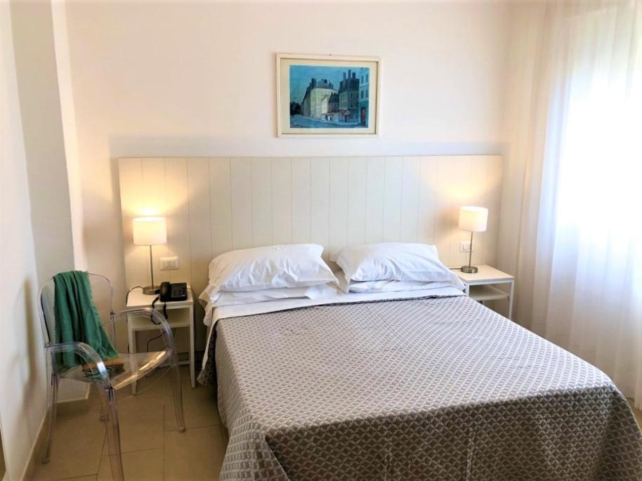 Hotel Villa Eleonora Скаурі Екстер'єр фото