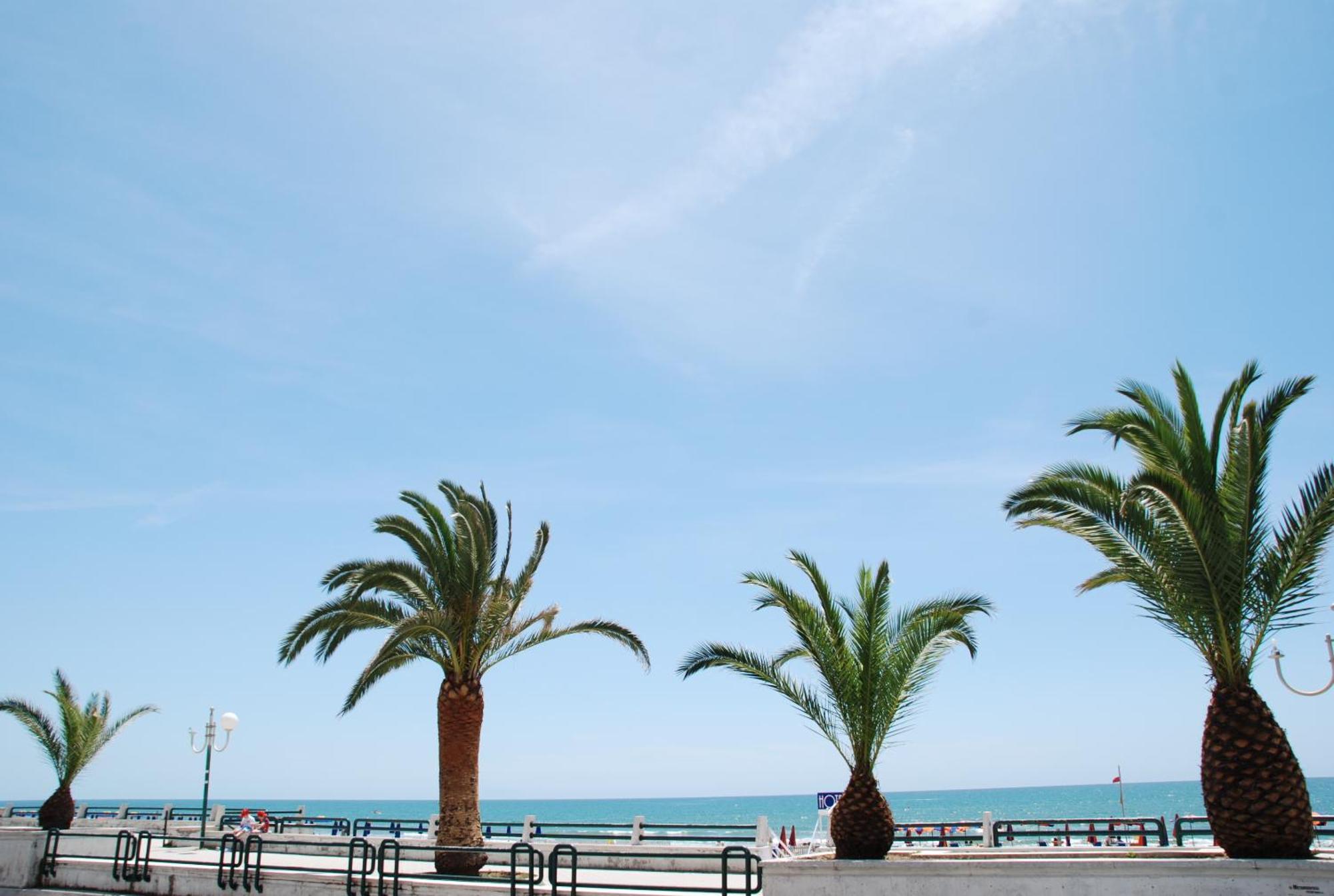 Hotel Villa Eleonora Скаурі Екстер'єр фото