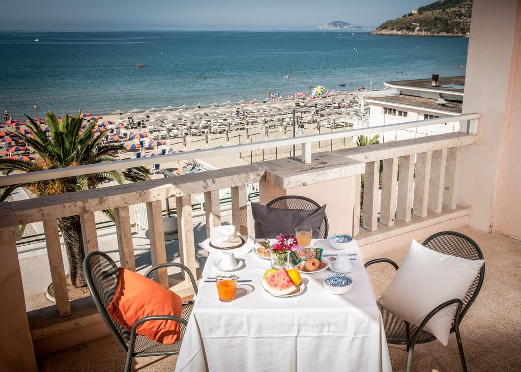 Hotel Villa Eleonora Скаурі Екстер'єр фото