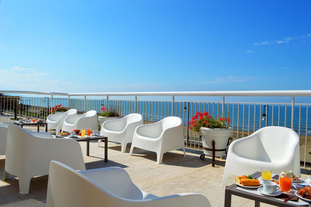 Hotel Villa Eleonora Скаурі Екстер'єр фото