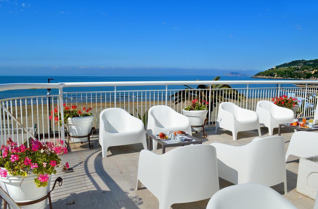 Hotel Villa Eleonora Скаурі Екстер'єр фото